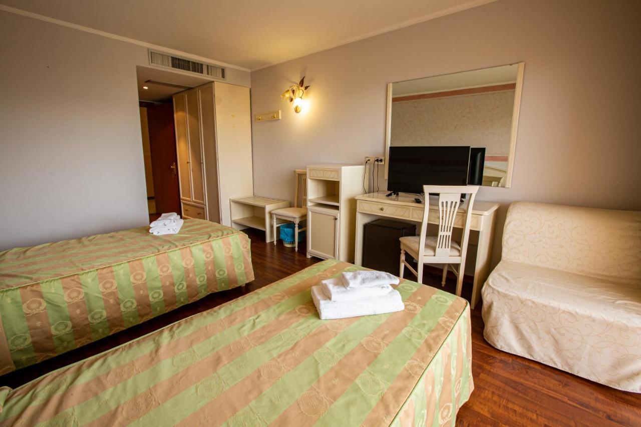 Attianese Hotel Restaurant Cervignano del Friuli Esterno foto