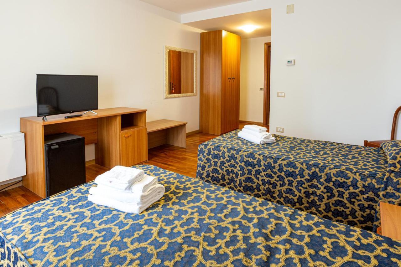 Attianese Hotel Restaurant Cervignano del Friuli Esterno foto