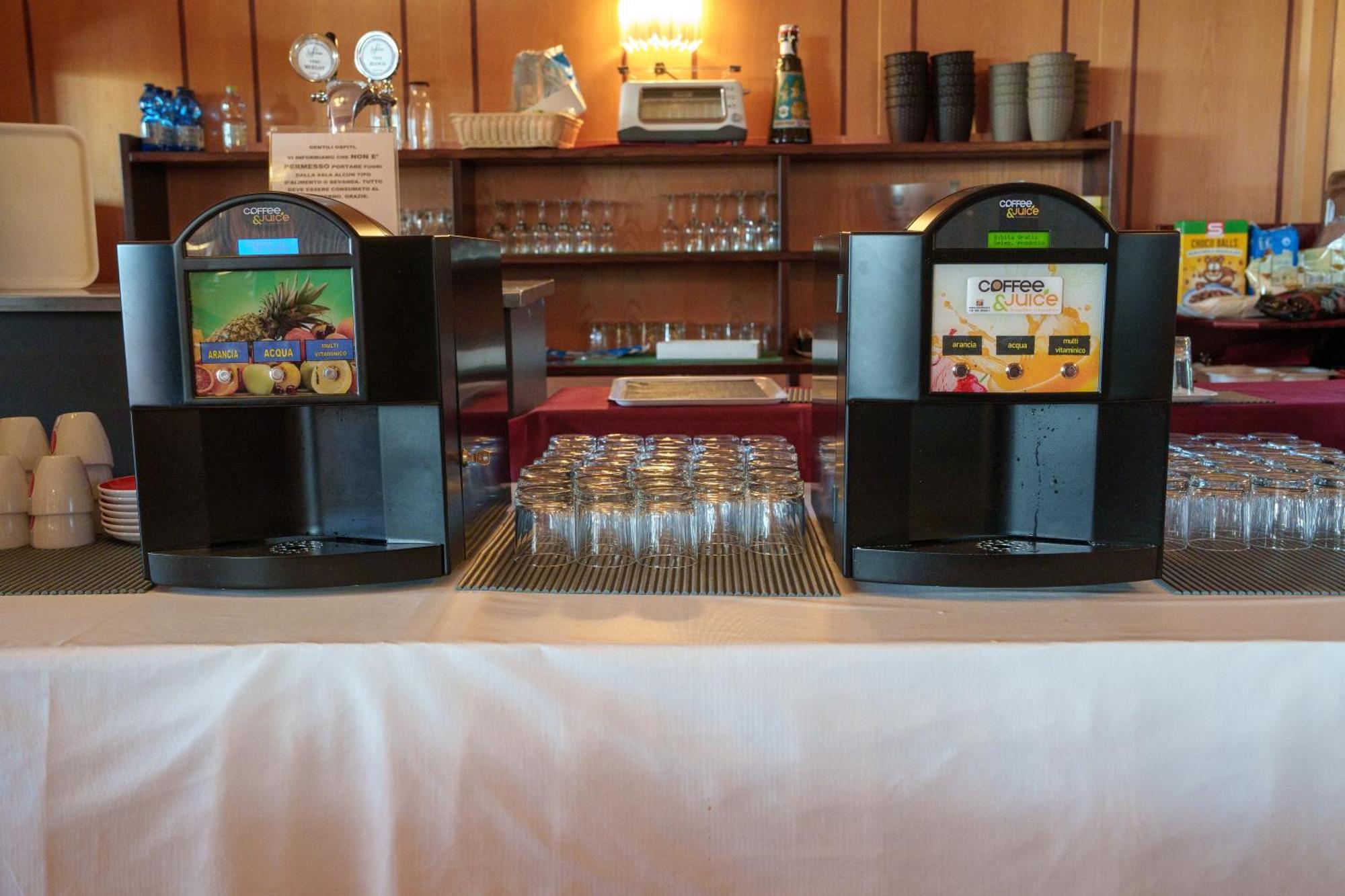 Attianese Hotel Restaurant Cervignano del Friuli Esterno foto
