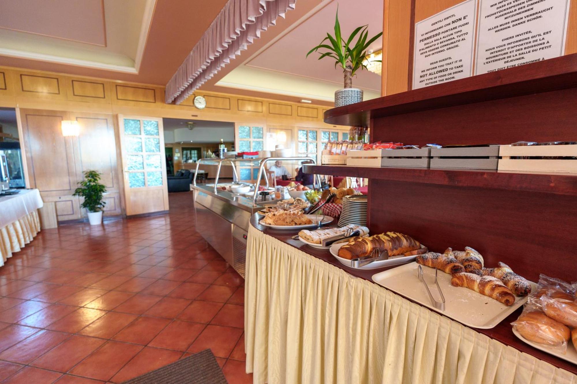 Attianese Hotel Restaurant Cervignano del Friuli Esterno foto