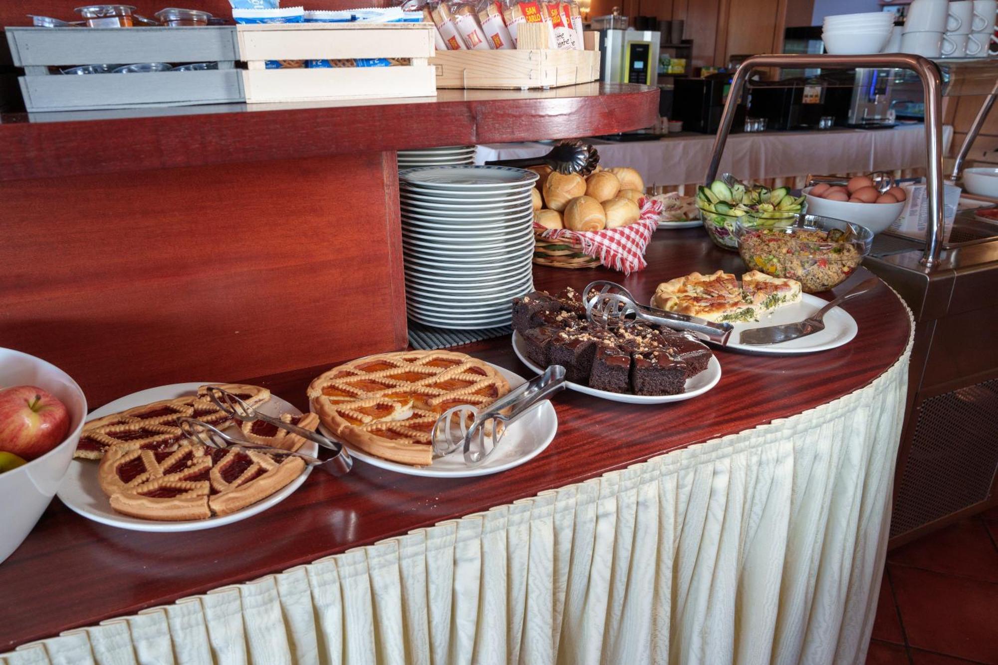 Attianese Hotel Restaurant Cervignano del Friuli Esterno foto