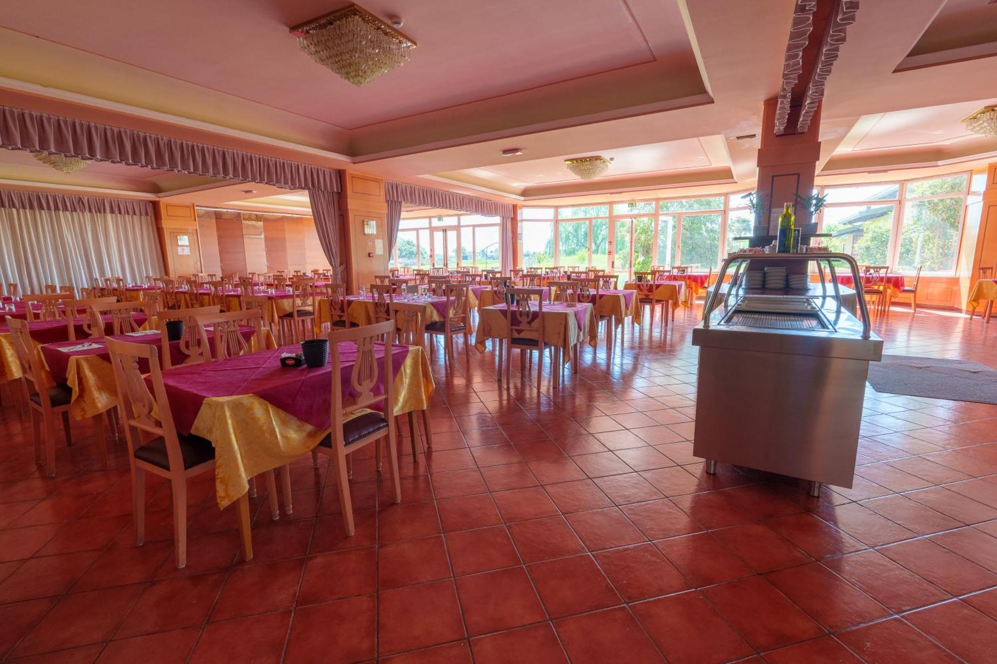 Attianese Hotel Restaurant Cervignano del Friuli Esterno foto