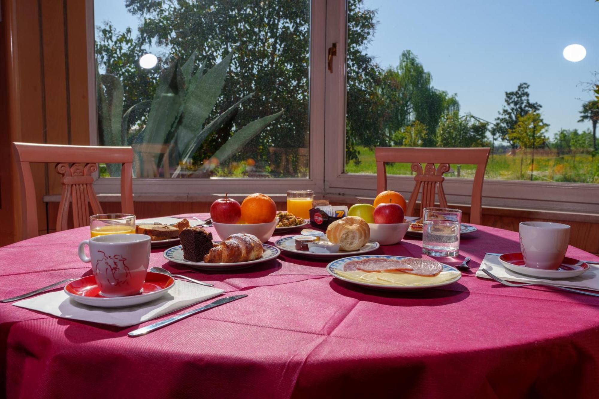 Attianese Hotel Restaurant Cervignano del Friuli Esterno foto